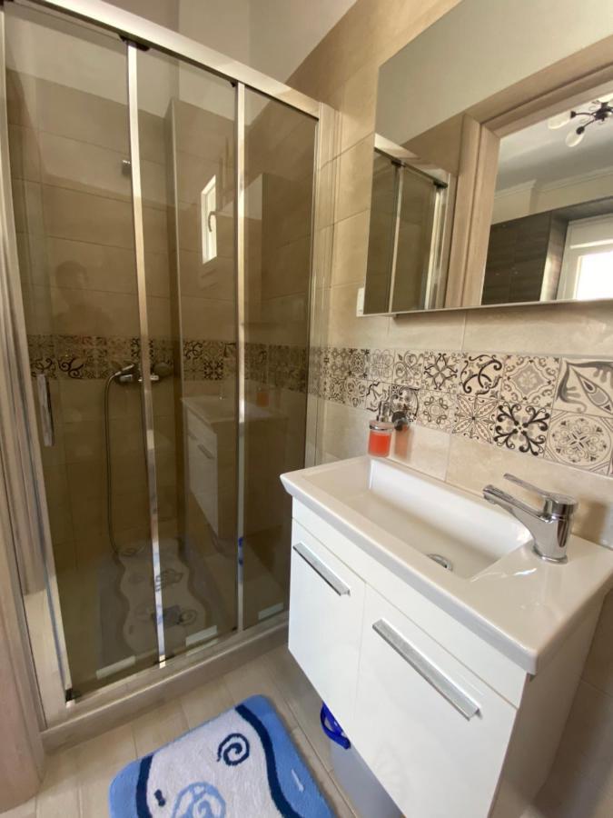 Villa Emerald Luxury Living نيكيتي المظهر الخارجي الصورة